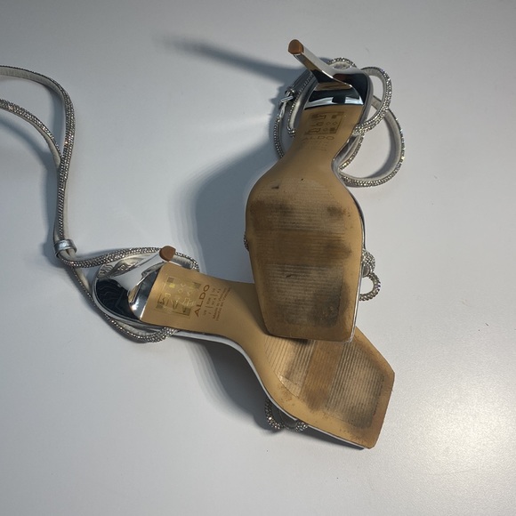 Aldo Rhinestone Bow Heels - Picture 3 of 5